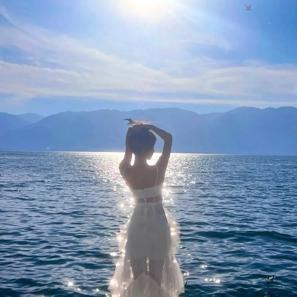 一别七载，雾里再逢舟